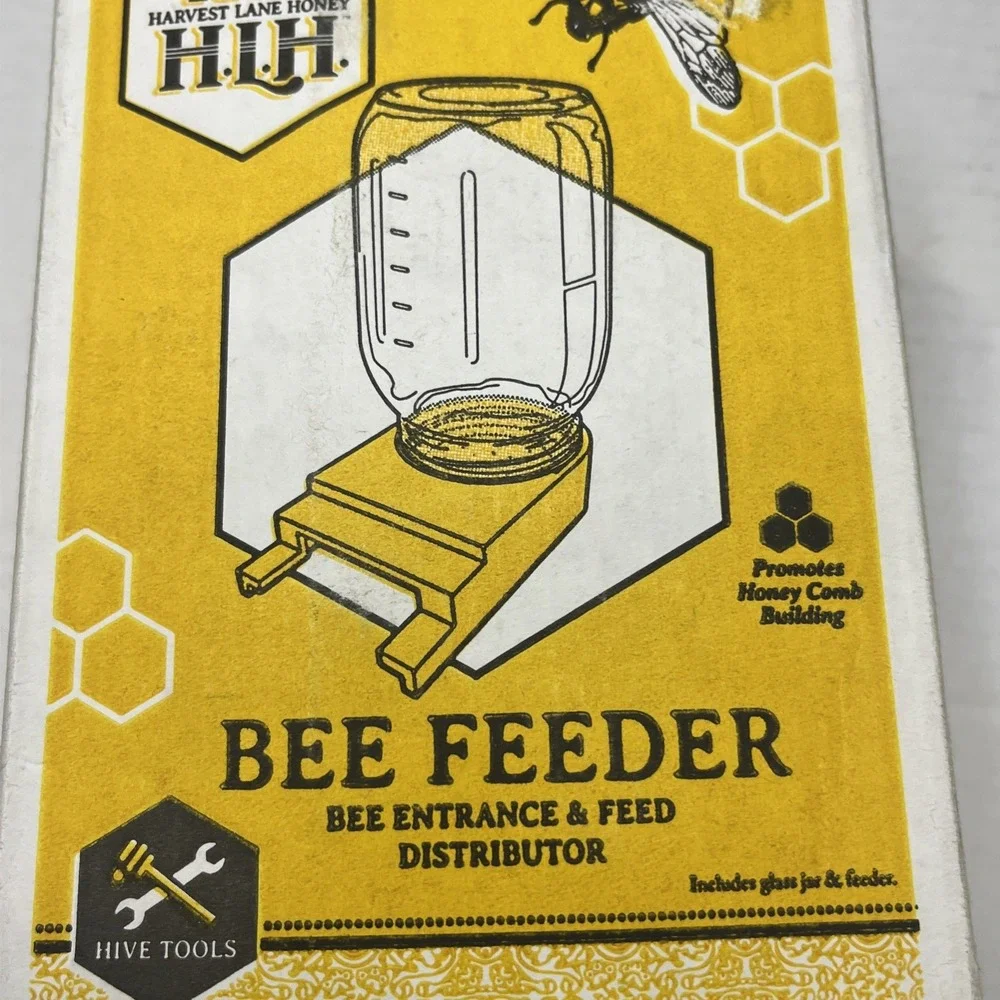 Harvest Lane Honey 1 Qt. Beehive Entrance Feeder FEEDBBG-102 Harvest Lane Honey
